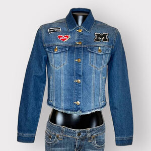 Rue21 NEW Cropped Jean Jacket Small Raw Hem Stretchy Denim Punk Patches Pockets